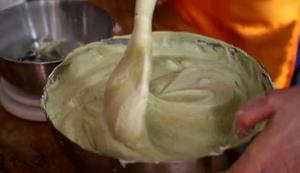 抹茶桔片蛋糕卷的做法 步骤12