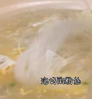 萝卜丝煎蛋汤配肉饼 萝卜丝蛋饺汤的做法 步骤9