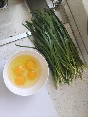 韭菜鸡蛋水饺的做法 步骤2