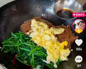 吕小厨菠菜炒粉条的做法 步骤13