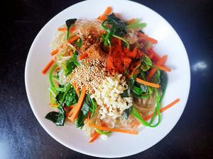 好吃不胖快手凉拌菠菜粉丝的做法 步骤8