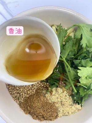 凉拌菠菜金针菇 低卡减脂餐的做法 步骤6