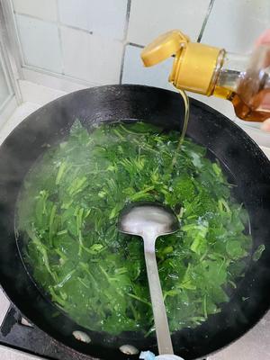 清淡菠菜汤的做法 步骤14