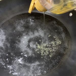 蒜香地瓜叶的做法 步骤4