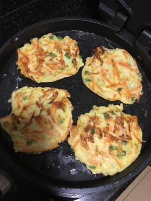 外酥内软༄「黄瓜?胡萝卜?饼」༄的做法 步骤11