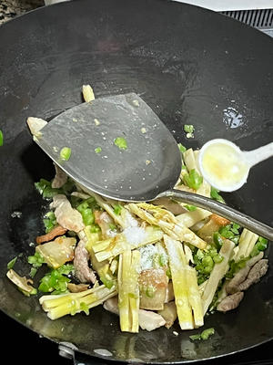 油煎笋的做法 步骤5