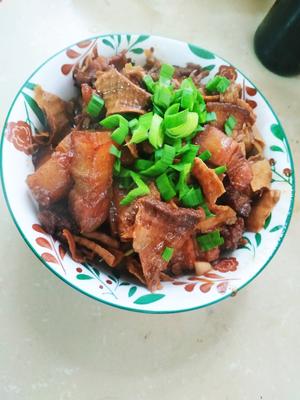 笋干烧肉——分清笋才能做好菜的做法 步骤7