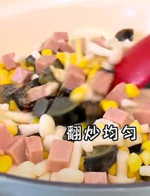 上汤西兰花配鸡肉卷 西兰花炒虾仁的做法 步骤10