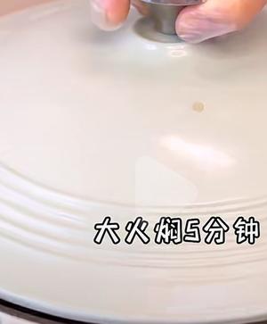 上汤西兰花配鸡肉卷 西兰花炒虾仁的做法 步骤12