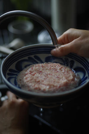 绵软鲜甜｜山药肉饼汤的做法 步骤13