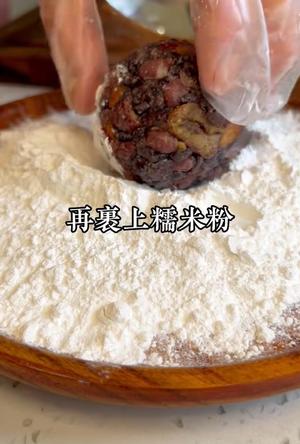 杂粮粘豆包紫米大福 粥 紫米饭团山药水果糕 休闲的做法 步骤13