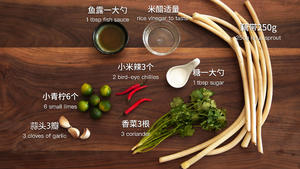 泰式青柠藕带：藕宝宝，原来这么好吃！【曼食慢语】的做法 步骤1