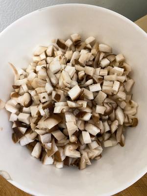 三鲜蒸饺的做法 步骤3