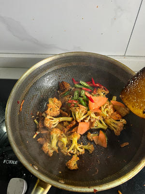 干锅花菜的做法 步骤10
