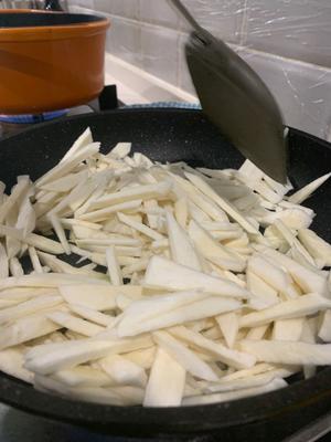 茭白炒鸡蛋的做法 步骤7