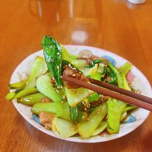 油菜炒肉的做法 步骤24