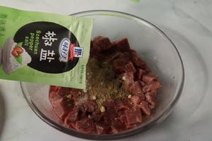 鲜嫩好营养～双笋牛肉青菜粥的做法 步骤7