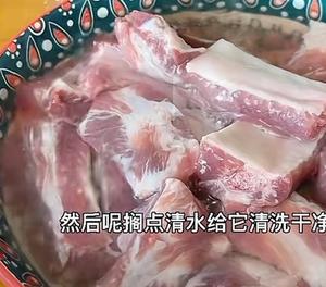 复刻糖醋排骨小白菜豆腐汤西红柿鸡蛋的做法 步骤1