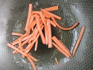 给肉都不换的什锦炒娃娃菜的做法 步骤5