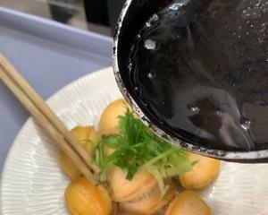 一汤五味花虾鲍鱼娃娃菜鸡汤米线有汤有肉有菜有海鲜有主食的做法 步骤22