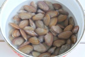 海鲜粉丝煲的做法 步骤3