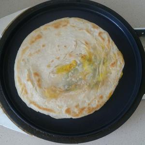 鸡蛋灌饼的做法 步骤22