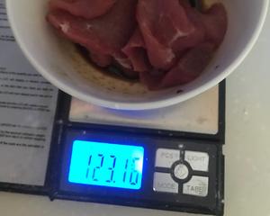 正宗干炒牛河修改版（鲜嫩多汁牛肉腌制法）的做法 步骤9