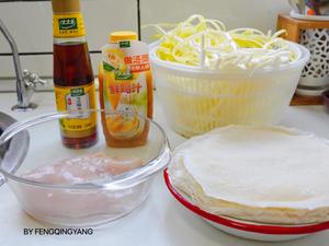 韭黄鸡丝鸡汁春卷～太太乐鲜鸡汁芝麻香油的做法 步骤1