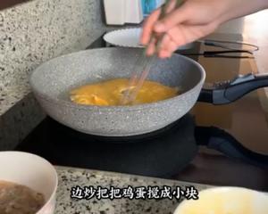 韭黄炒文蛤的做法 步骤5