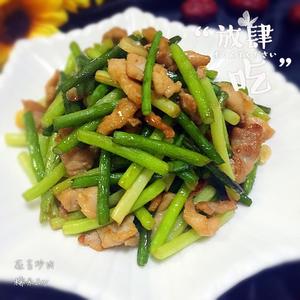 蒜苔炒肉的做法 步骤5