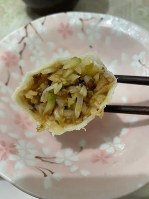 鲜芥菜肉馅蒸饺的做法 步骤7