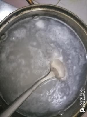 芥菜香菇粥的做法 步骤1