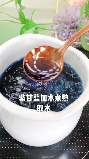 紫甘蓝蒸蛋的做法 步骤2