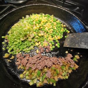 泡椒空心菜梗炒肉末的做法 步骤5