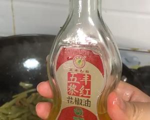 酸辣空心菜梗的做法 步骤5