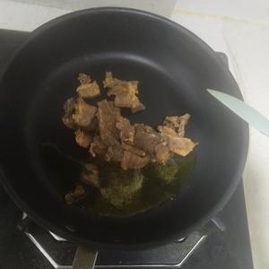 快手减脂早餐——肉炒油麦菜的做法 步骤4