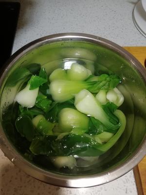 炒香菇油菜的做法 步骤2