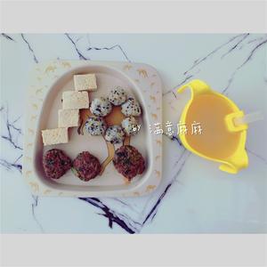 宝宝辅食三文鱼骨豆腐汤➕饭团➕奶酪牛肉饼的做法 步骤13