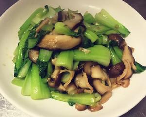 香菇油菜-提高免疫、补钙去火，极简版的做法 步骤6