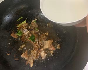 豆豉鲮鱼油麦菜的做法 步骤12