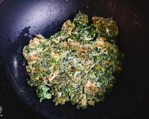 荠菜鸡蛋饼的做法 步骤8