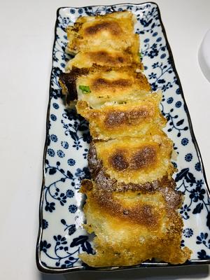 超级简单咔吱酥脆的荠荠菜鲜肉小煎饺（内附拌特香饺子馅秘方）的做法 步骤20