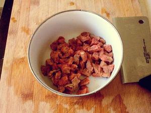 牛肉丁芥菜炒饭的做法 步骤2