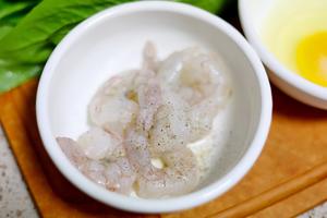 豆腐油麦菜鲜虾汤【减脂食谱】的做法 步骤2