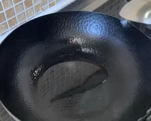 腊肠炒油菜的做法 步骤4