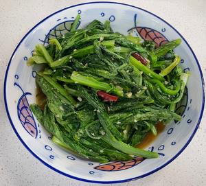 减脂版蒜茸油麦菜的做法 步骤9