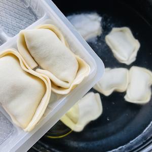 咖喱味荠菜鲜肉馄饨，你一定没吃过的美味早餐的做法 步骤8