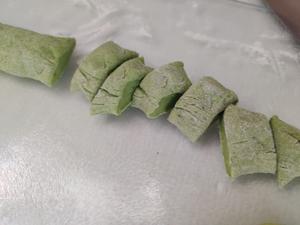 菠菜皮荠菜猪肉饺(适合新手)的做法 步骤14