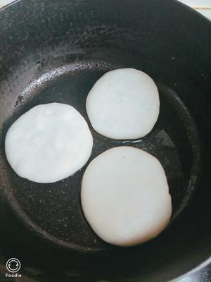 皮薄荠菜肉馅饼火烧(馅料可用来包饺子）的做法 步骤15