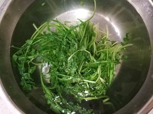 荠菜豆腐虾仁汤的做法 步骤3